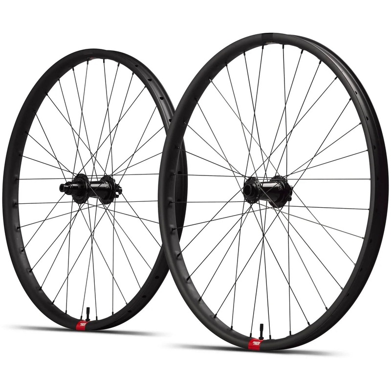 Reserve 31 DH i9 Hydra 110 Boost – 27.5″