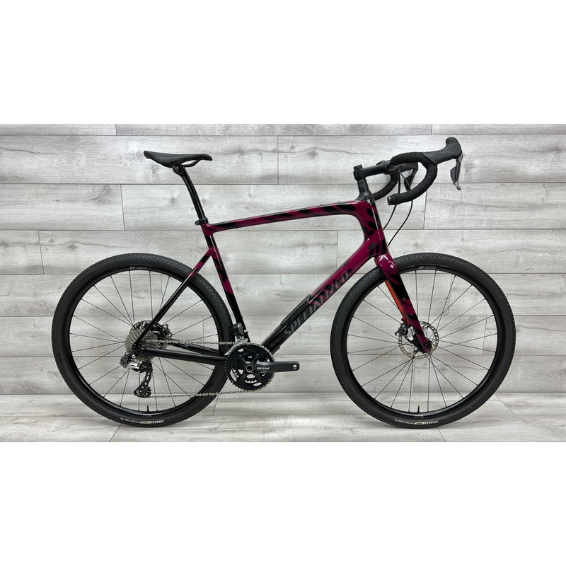 2021 Specialized Diverge Expert Carbon  Gravel Bike – 64cm