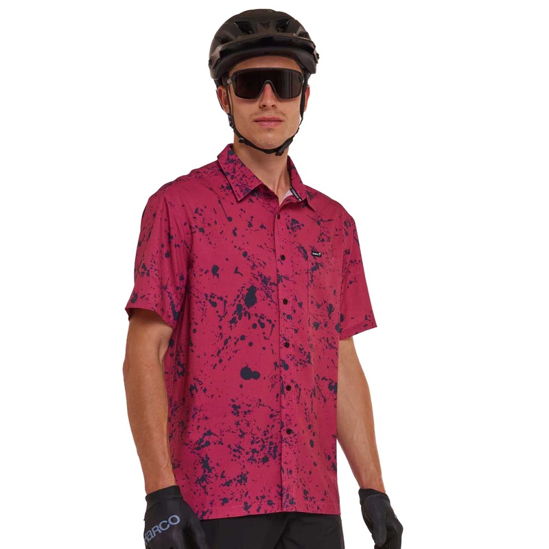 DHaRCO Men’s Tech Party Shirt – XL – Chili Peppers