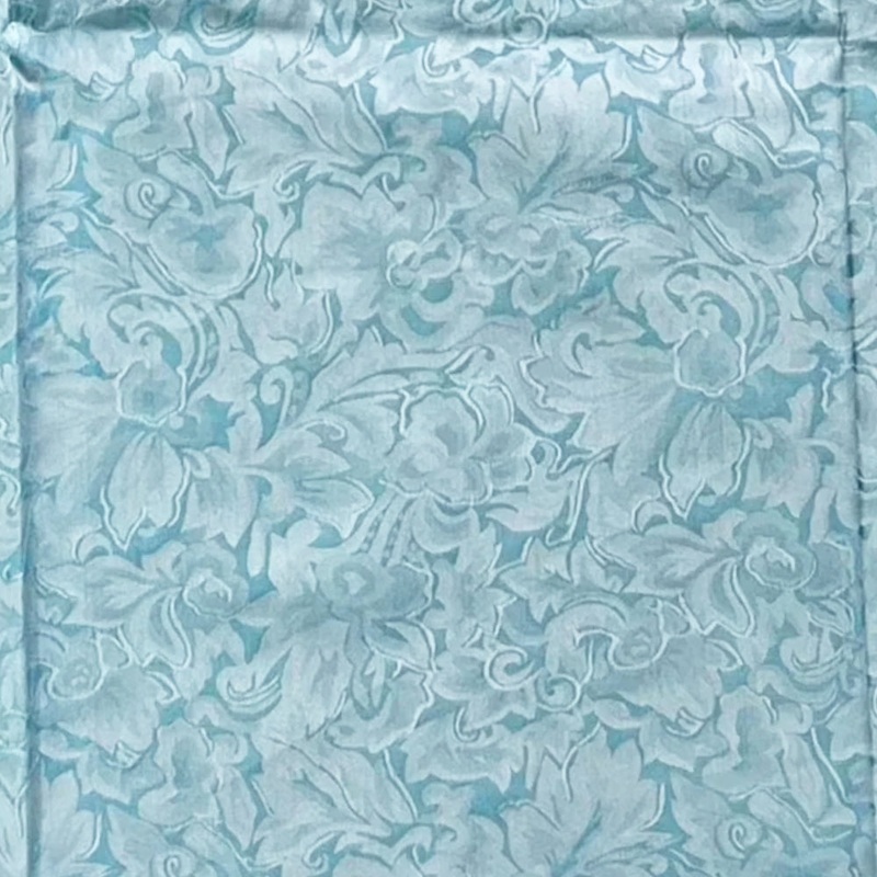 Baroque Silk Wild Rag – Ice