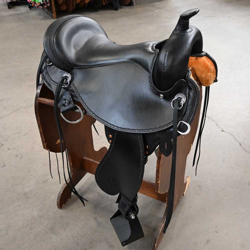 17″ CIRCLE Y TENNESSE TRAIL SADDLE