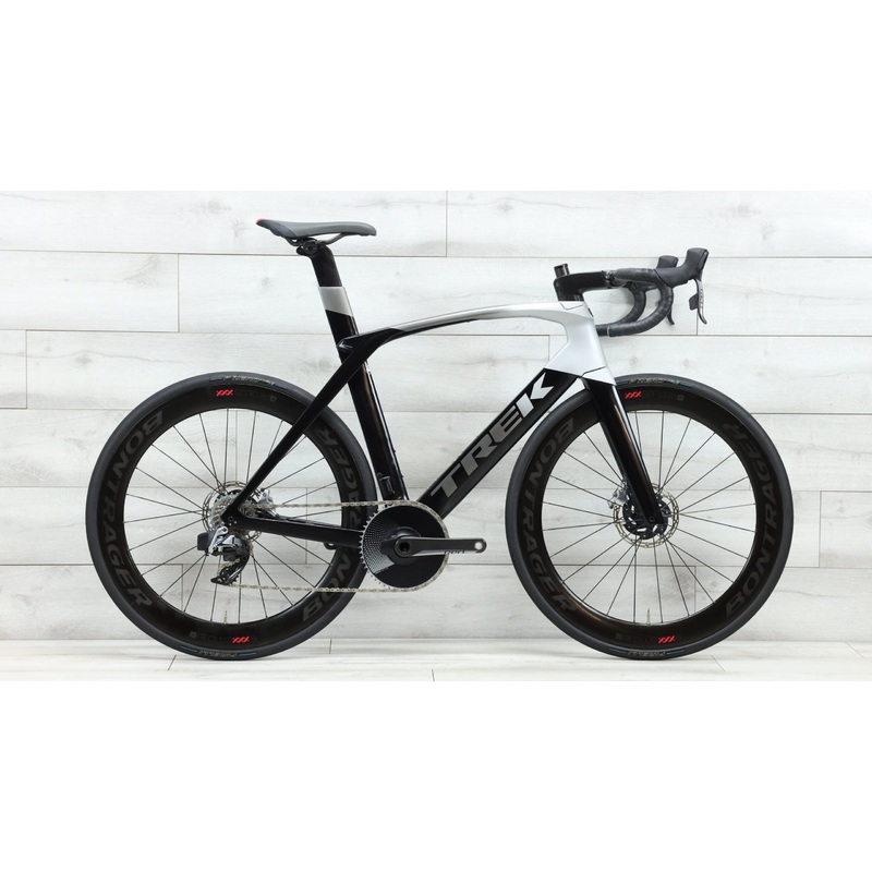 2020 Trek Madone SLR SRAM Red AXS  Road Bike – 58cm