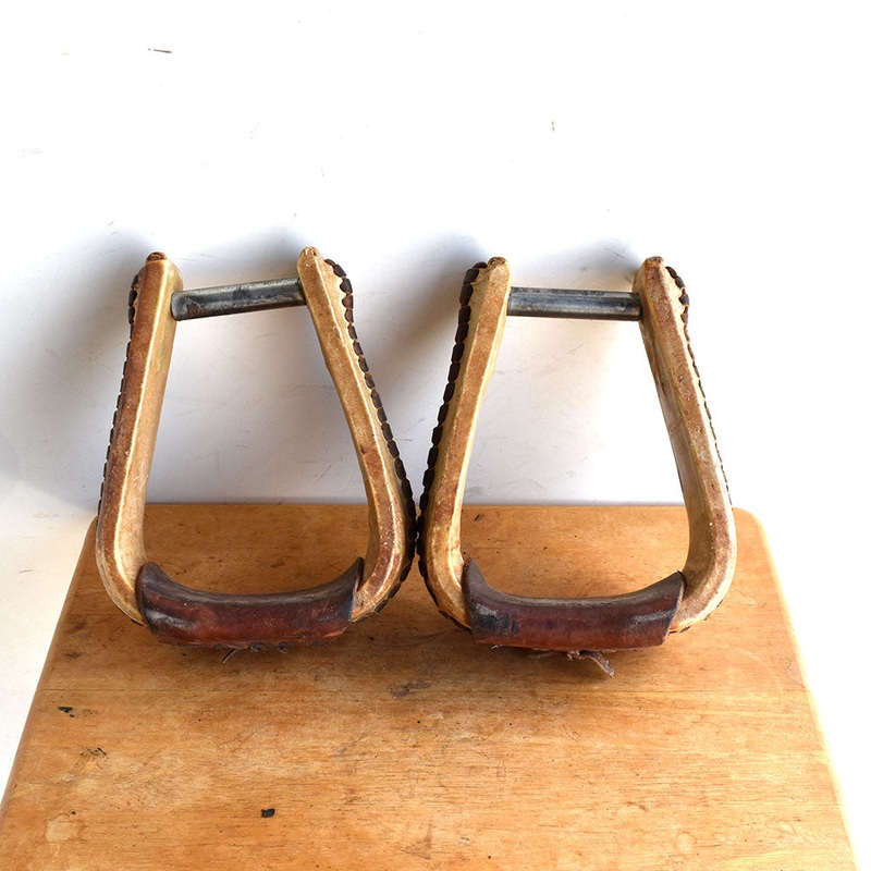 Used 3″ Roping Rawhide Covered Stirrups