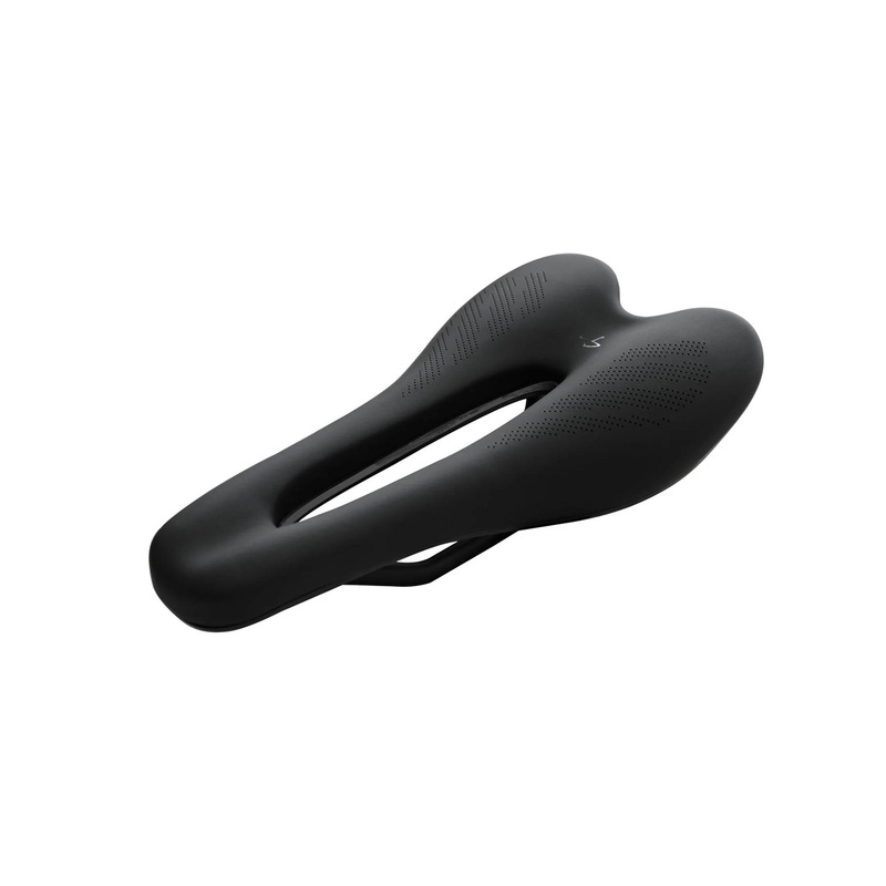 Form Cycling Throne Aero Saddle – Carbon Rails Black