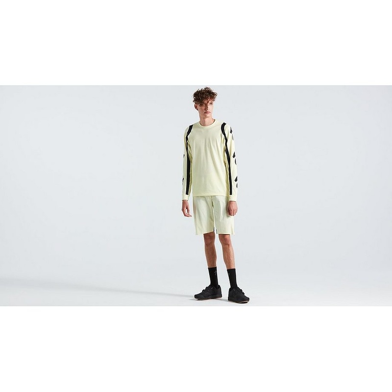 2022 Specialized Butter Trail Air Men Short – Butter, 38Cm