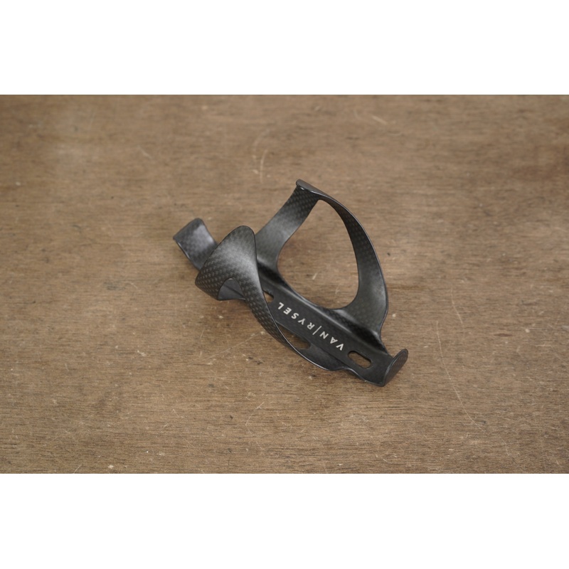 (1) Van Rysel Carbon Water Bottle Cage 23g