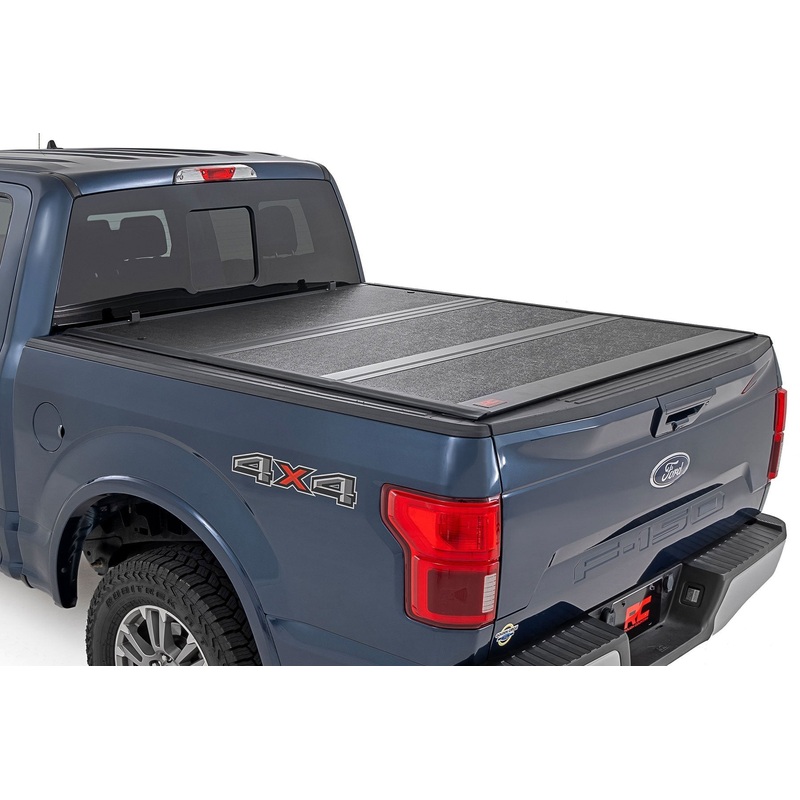 Rough Country | Hard Low Profile Bed Cover | 6’10” Bed | Ford F-250/F-350 Super Duty (17-26) | 47220651B