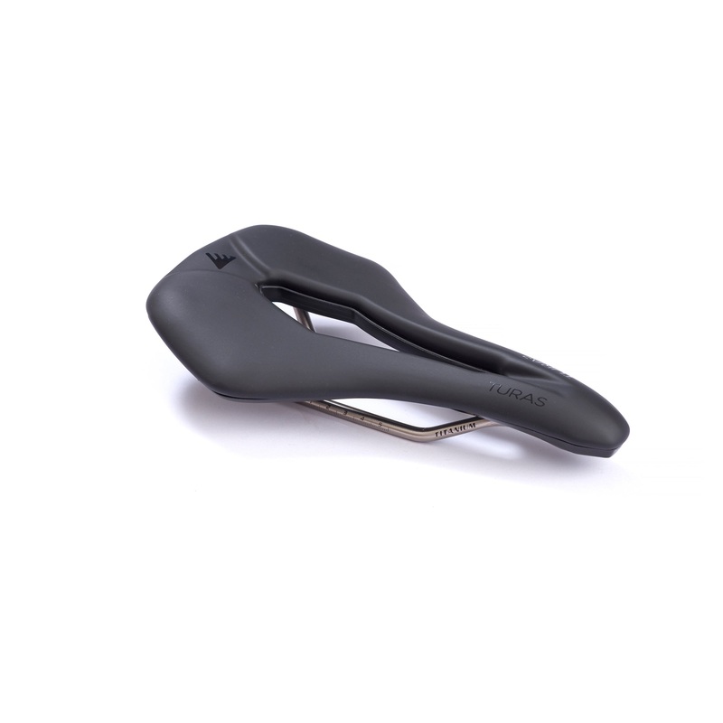 Turas Saddle