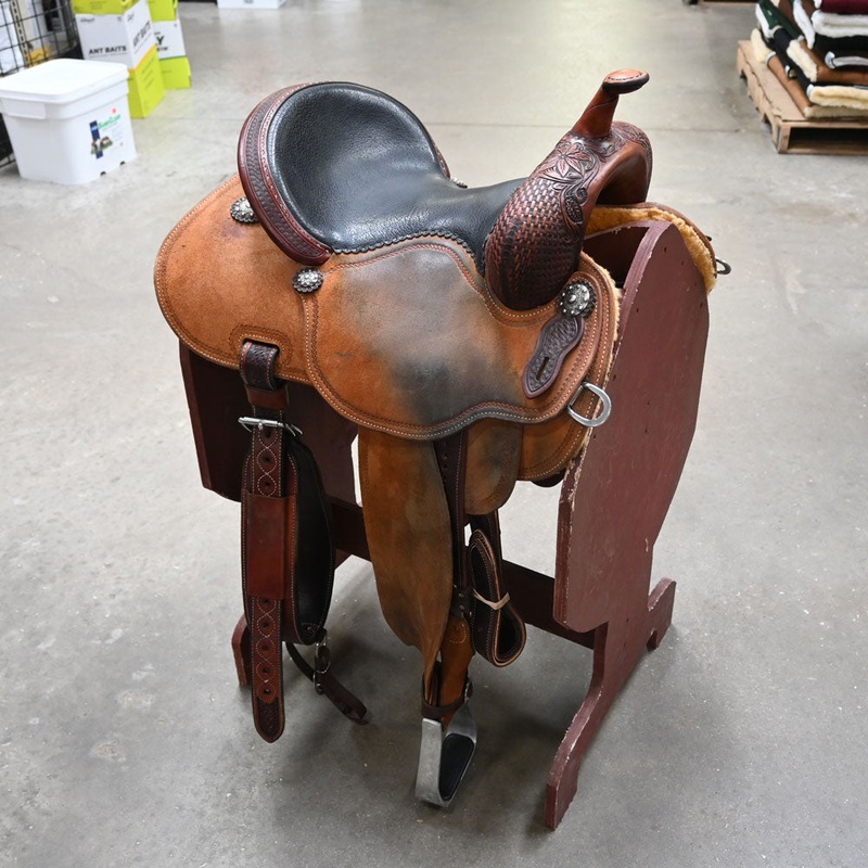 15″ USED MARTIN FEARLESS BARREL SADDLE