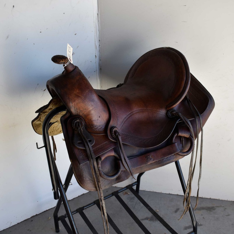 Used 15.5″ Non-Rider Decor Only Saddle