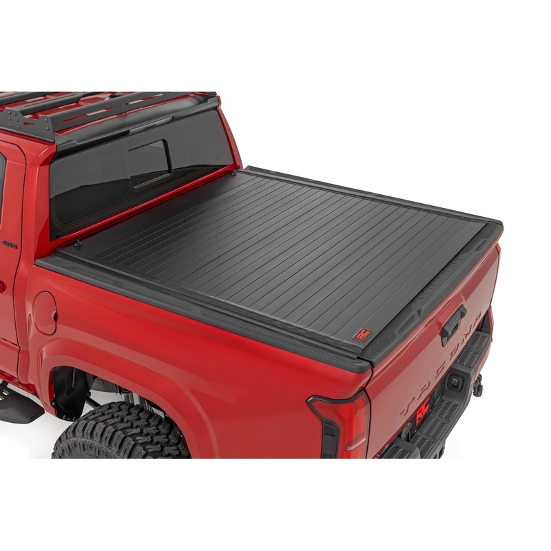 Rough Country | Hard Roll Up Bed Cover | 5′ Bed | Toyota Tacoma 2WD/4WD (2024-2026) | 50415551