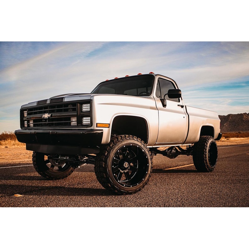 Rough Country | 6 Inch Lift Kit | 56 Inch Rear Springs | Chevy/GMC C10/K10 Truck & SUV/K5 Blazer (77-87) | 21430