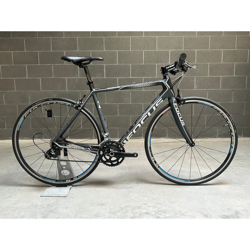 Focus Cayo Evo Carbon Flatbar Road Bike 54cm