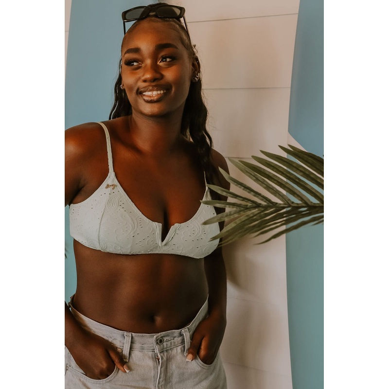 Iolana – Ladies Bikini Top Dark Floral