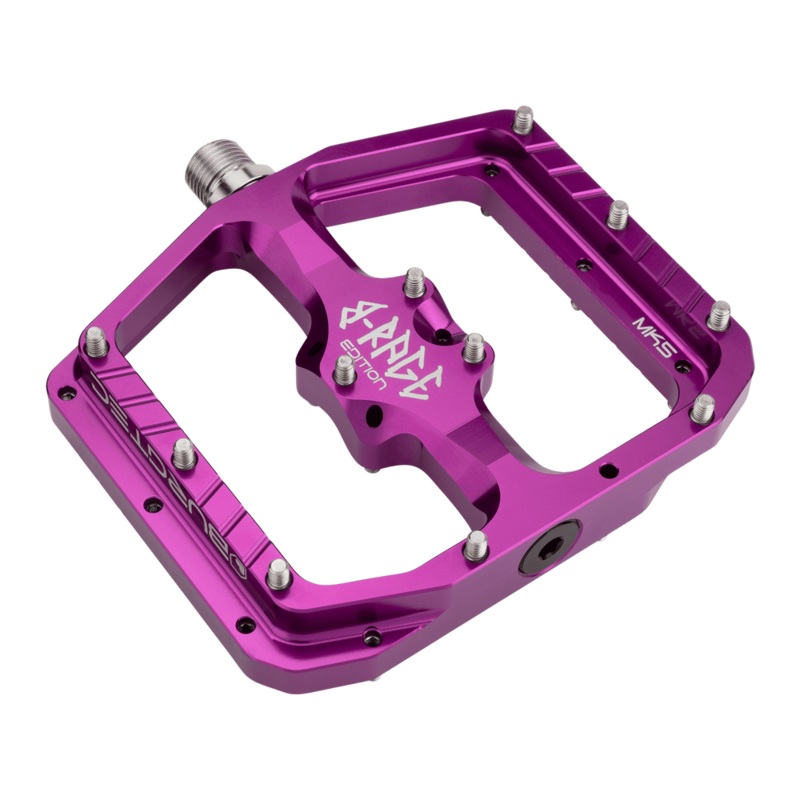 Burgtec Penthouse MK5 B-Rage Edition Steel Axle Alloy Flat Pedals – L – Purple Rain