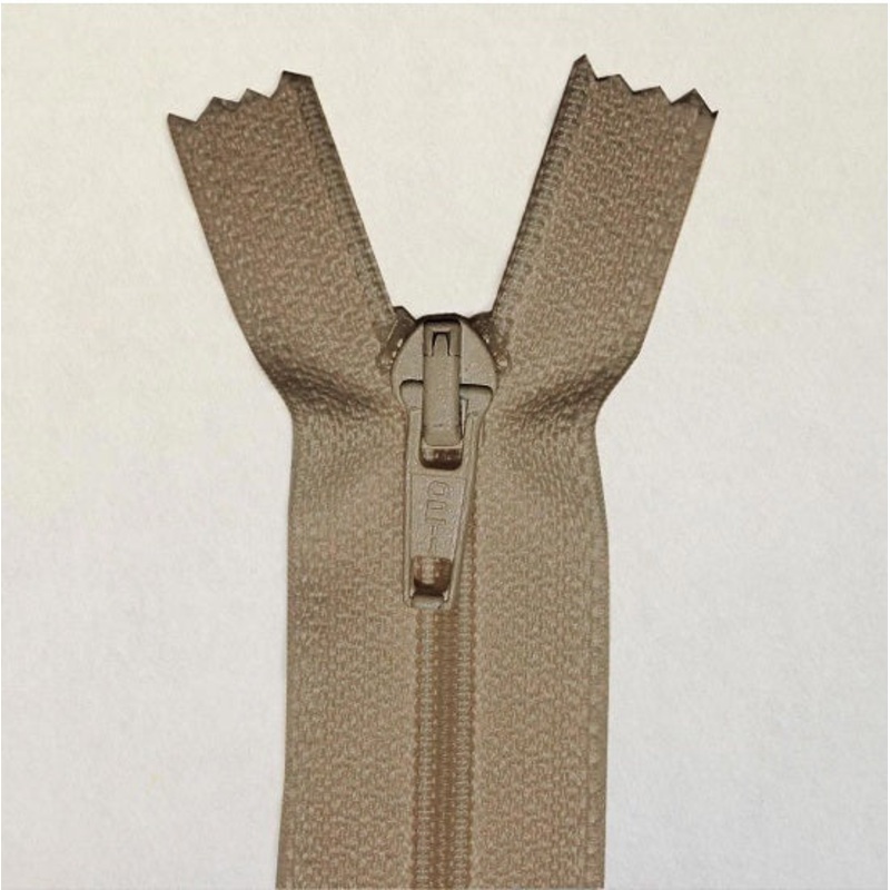 Zip open end steel 20cm dark beige