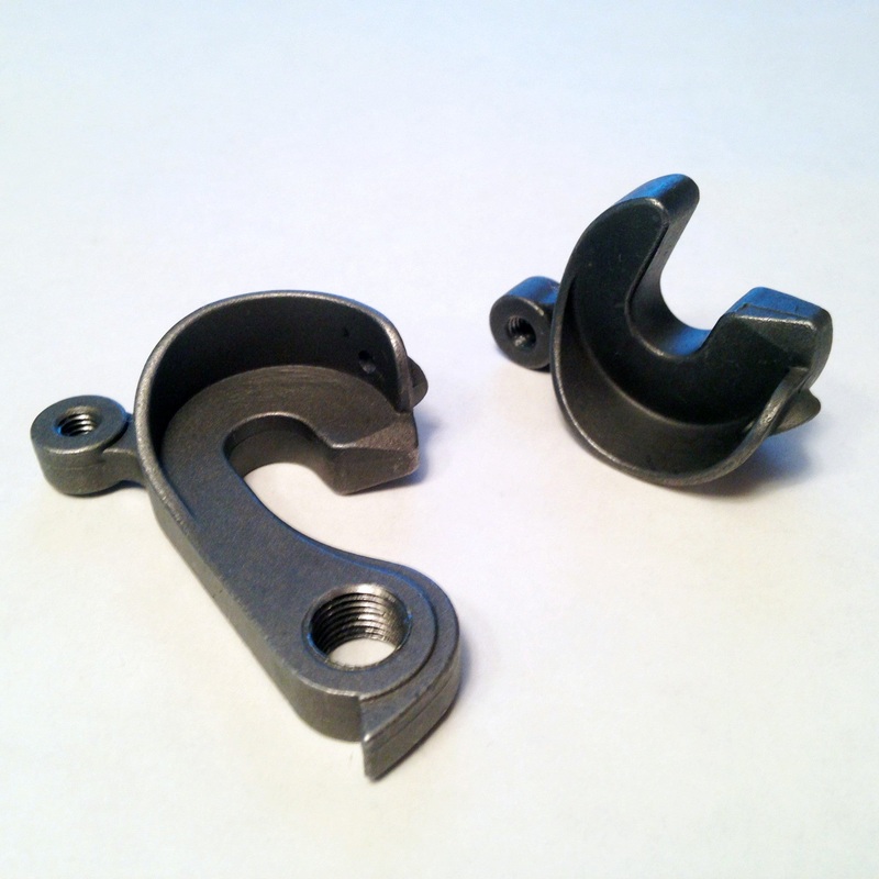 Rear dropouts – hooded with single eyelets
