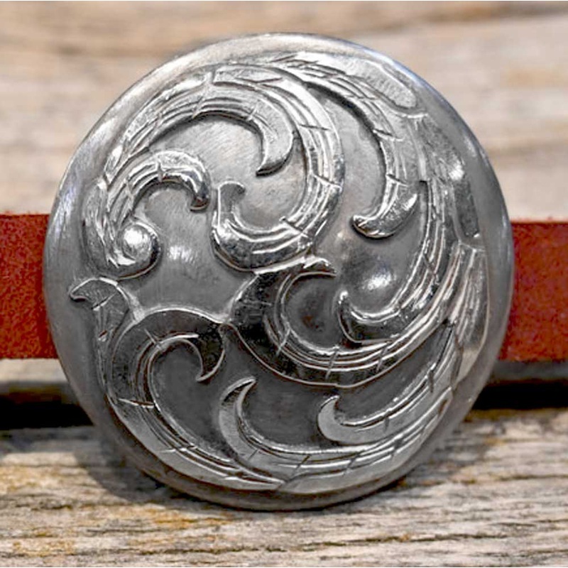 Kamphaus 1 1/2″ Concho Saddle Set