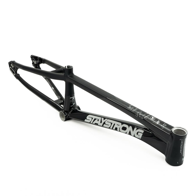 Stay Strong For Life V5 Pro XXXXL Frame 2025 Black/Black