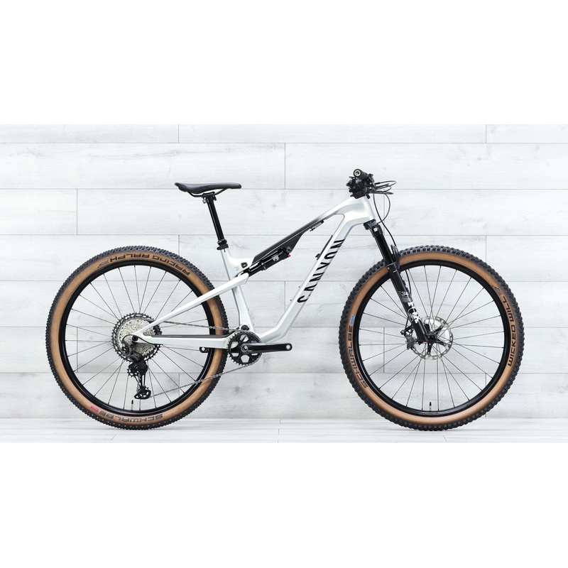 Canyon Lux Trail CF 8 Mountain Bike – 2025, Medium
