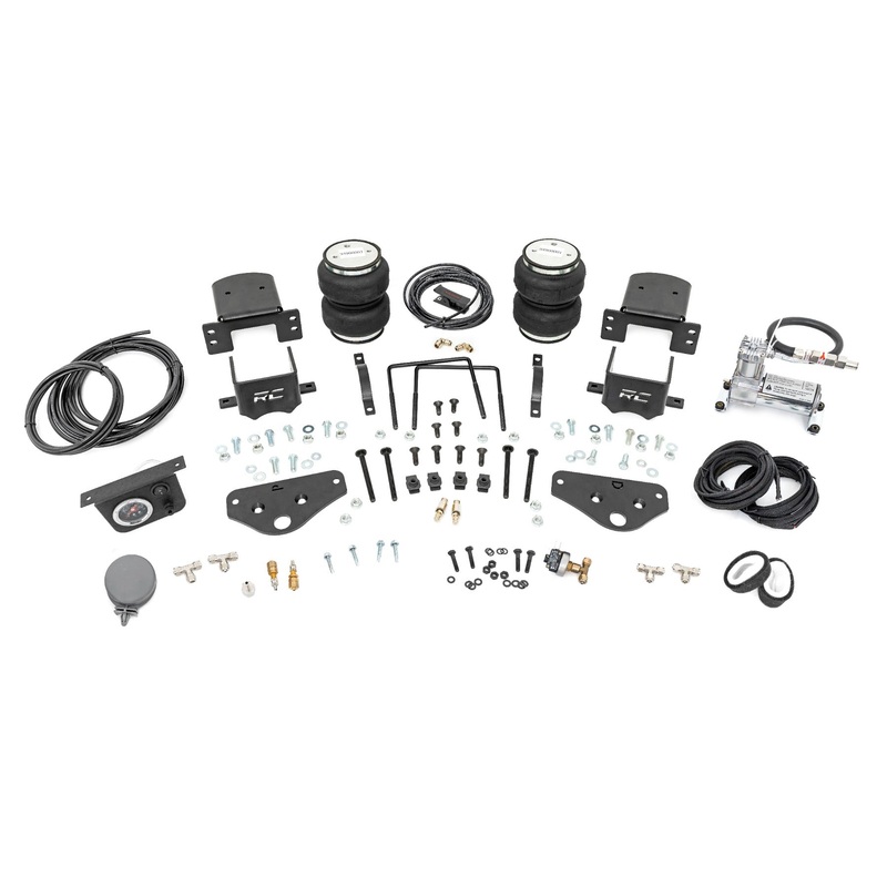 Rough Country | Air Spring Kit w/ compressor | Ford F-250/F-350 Super Duty 4WD (2017-2025) | 10038AC