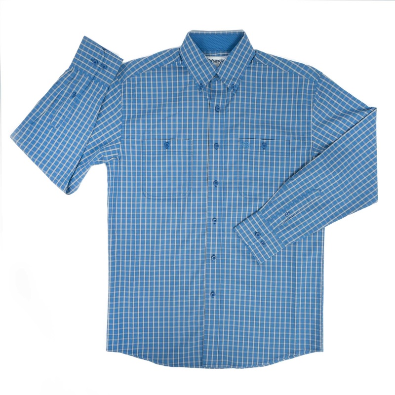 Wrangler Men’s George Straight Relaxed Fit Plaid Button Down Shirt