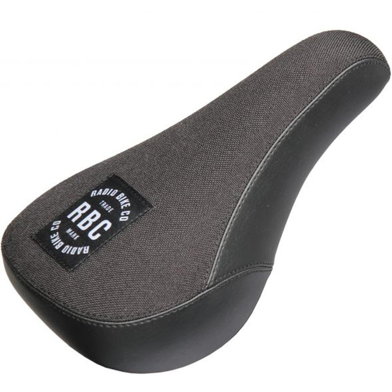 Radio Team Fat Pivotal Seat Black