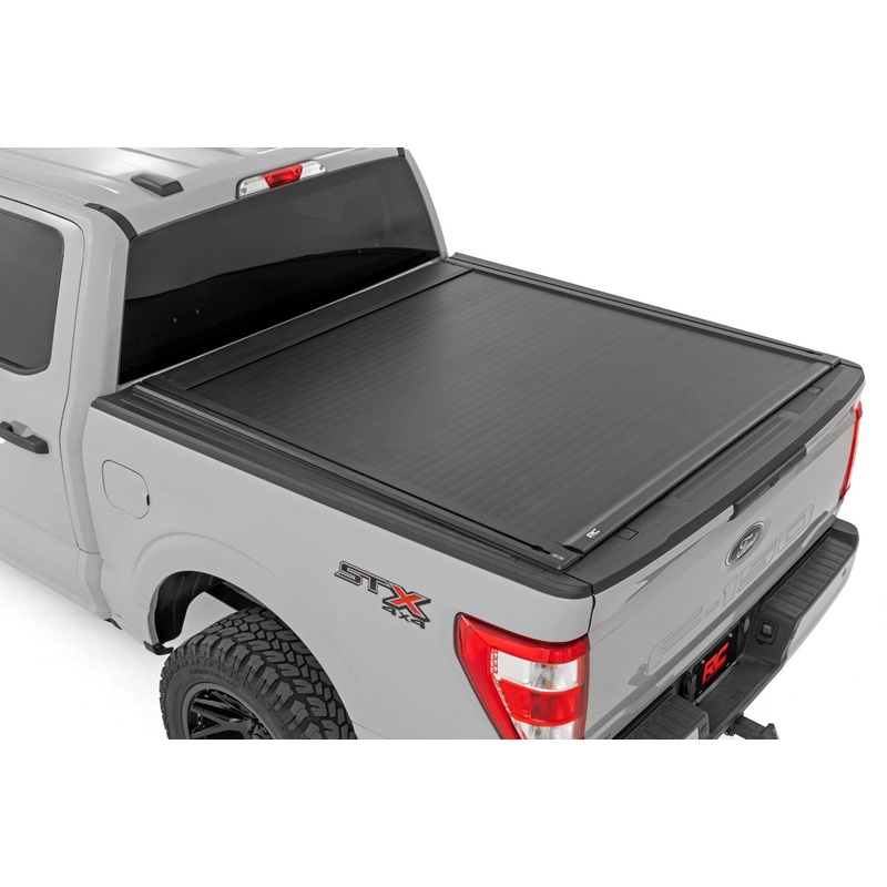 Rough Country | Powered Retractable Bed Cover | 5’7″ Bed | Ford F-150 2WD/4WD (2015-2025) | 51509550