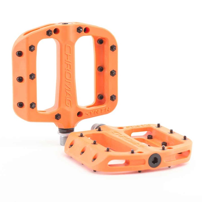 Chromag Synth Platform Pedals Nylon body Cr-Mo axle 9/16” Orange