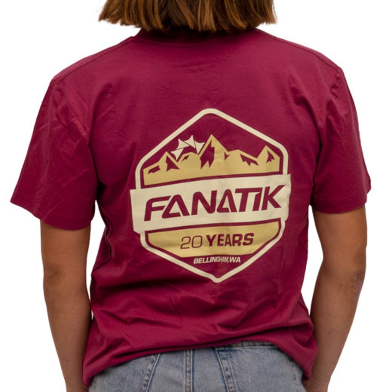 20th Anniversary Mt Logo T-Shirt Berry