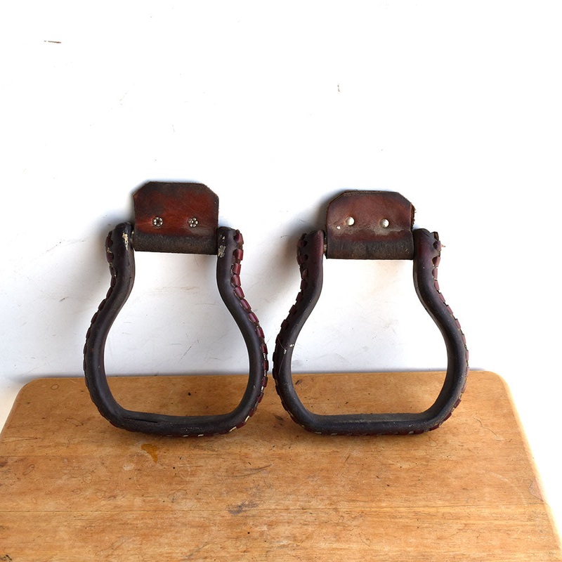 Used Covered Flat Bottom Oxbow Stirrups