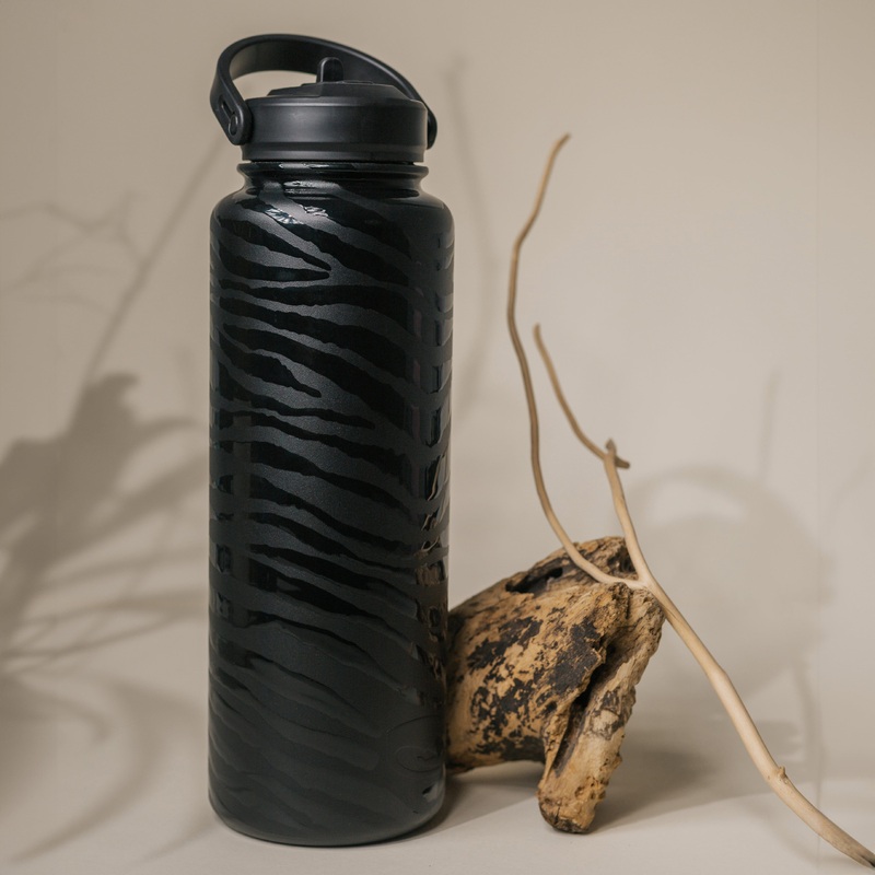 Lizzard Printed Flask 1200Ml Zebra Black