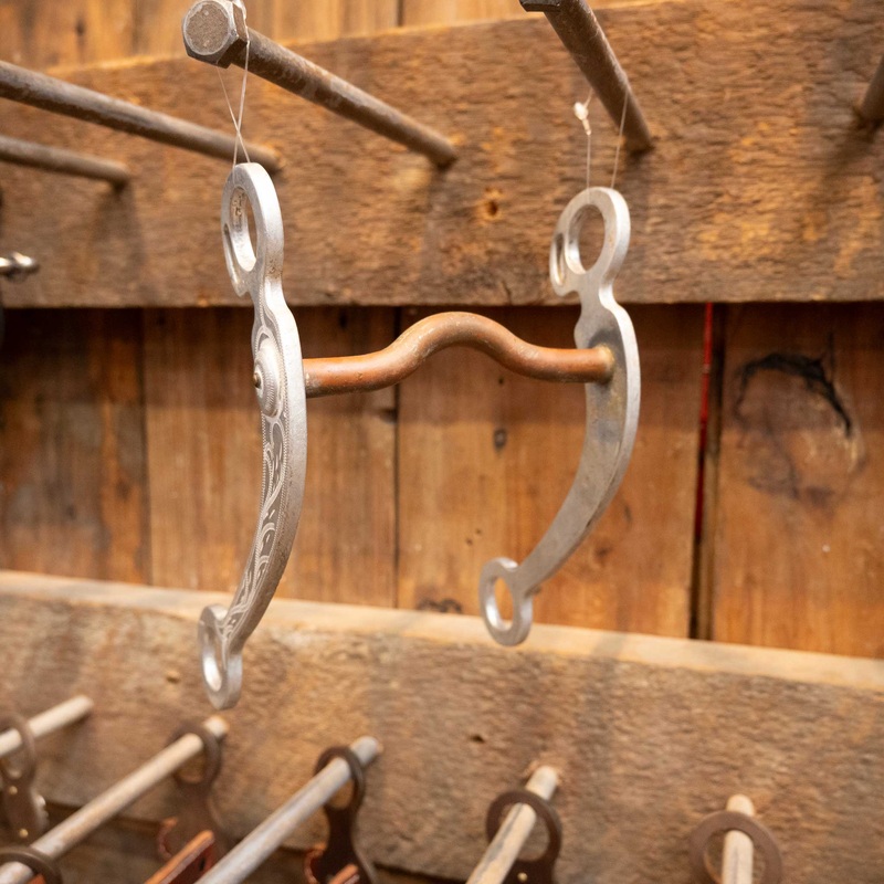 Crocket Engraved Aluminum Solid Port