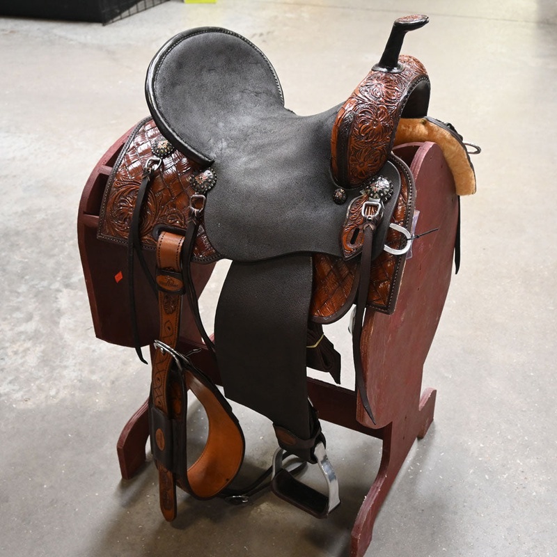 13.5″ SEVEN PLATINUM BARREL SADDLE