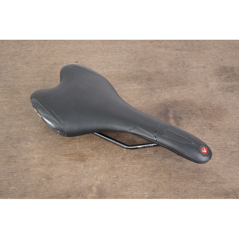 138mm Astvte Skylite Titanium Road Saddle 219g