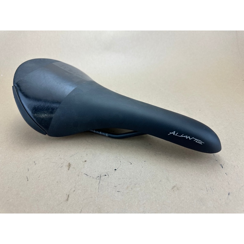 Fizik Aliante R7 Saddle 140