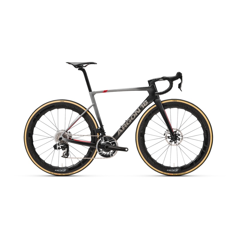 Argon 18 Sum Pro SRAM RED AXS Titanium / Racing Red