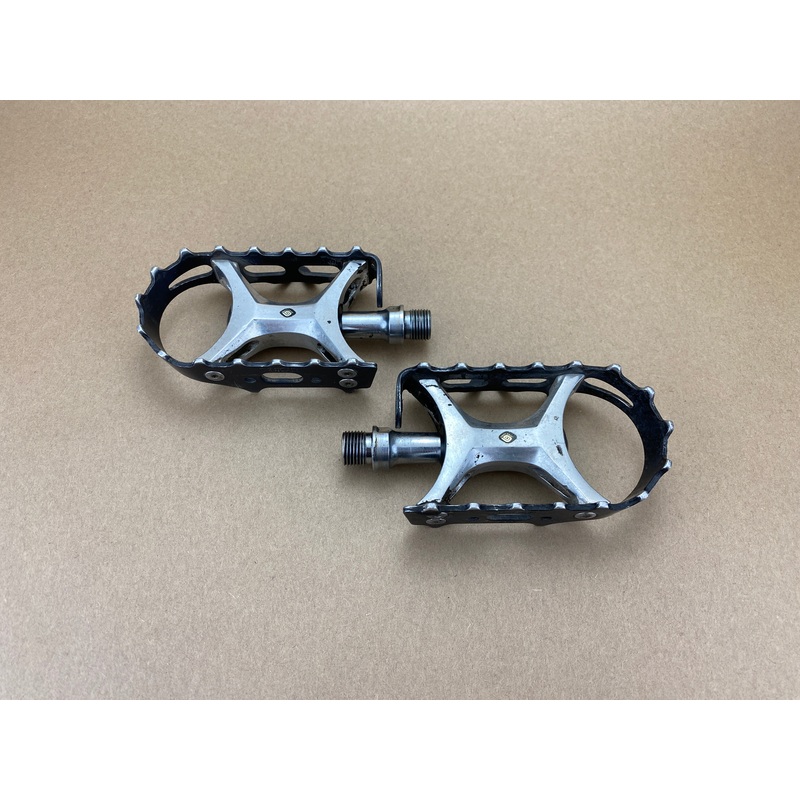 Vintage Suntour XC Pro Grease Guard Pedals