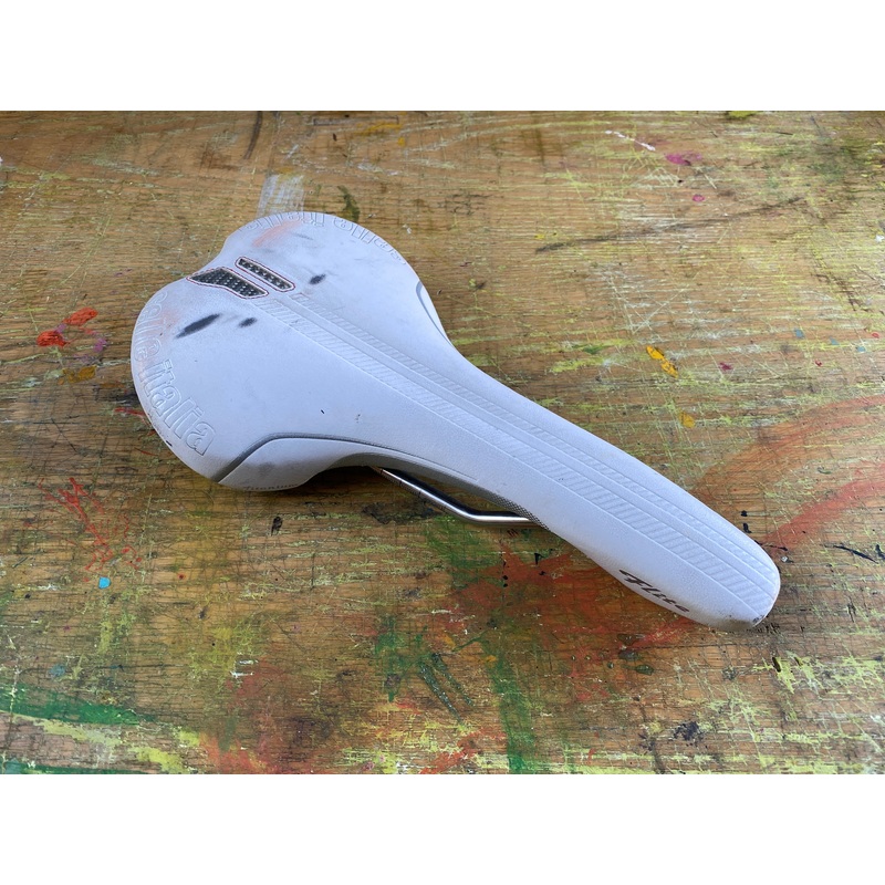 Selle Italia Flight Titanium Saddle White
