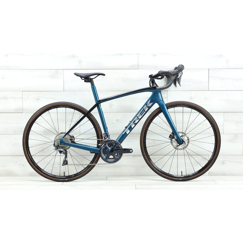 2022 Trek Domane SL 6  Road Bike – 52cm