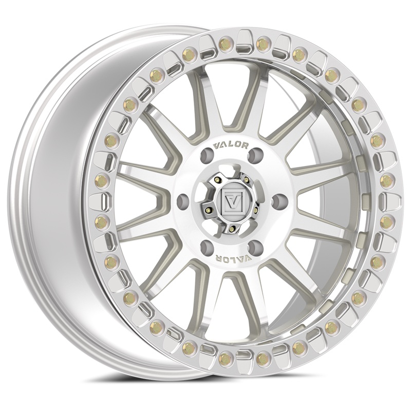 V09 17X8 +40 6X139.7 RAW MACHINED