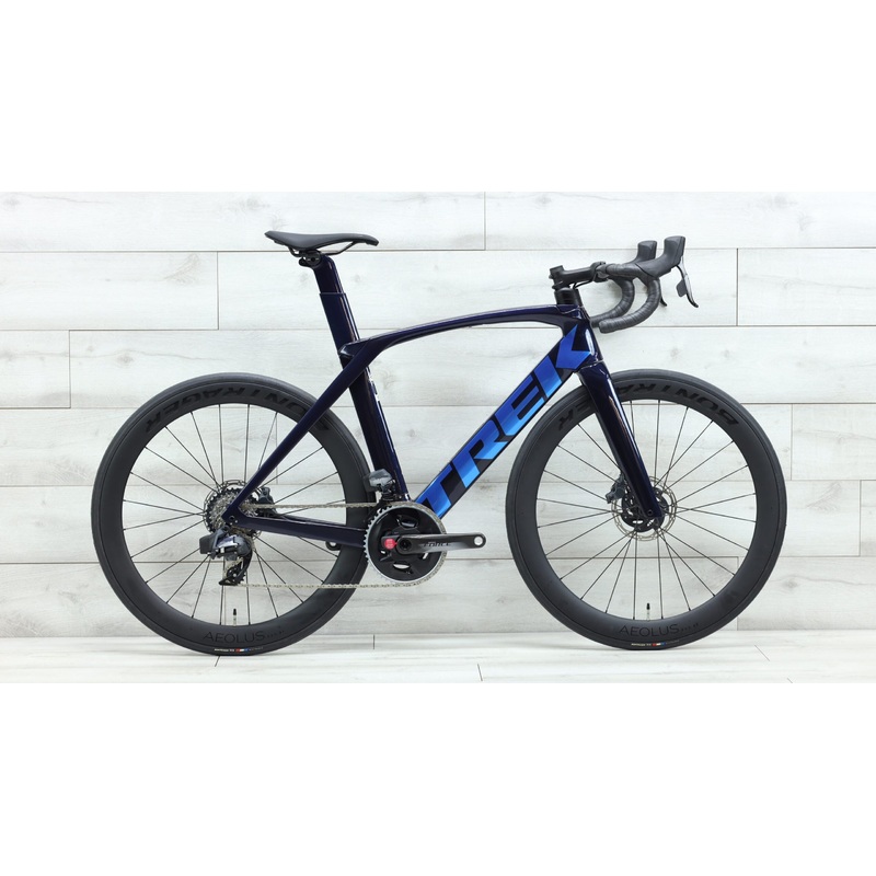 2022 Trek Madone SL7 AXS  Road Bike – 56cm