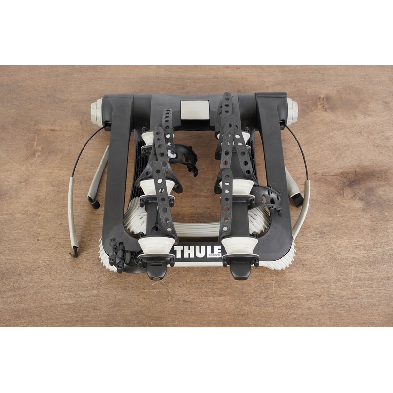 Thule 3 Bike Rack Trunk Rear Windshield Mount