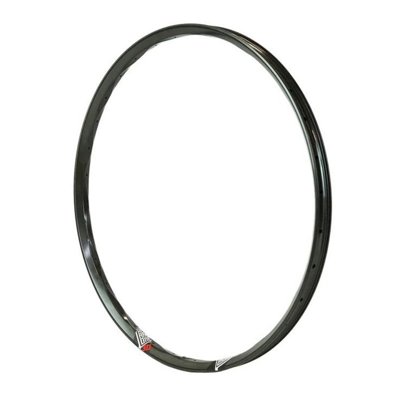 We Are One Triad Carbon Rim – 27.5″ – 32h