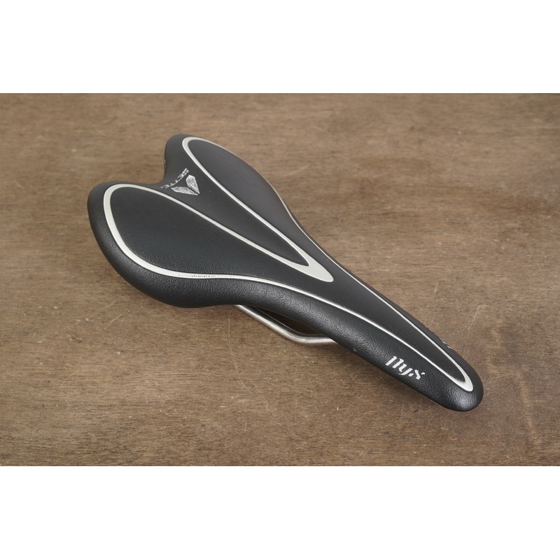 126mm Sette Nyx Titanium Rail Saddle 221g