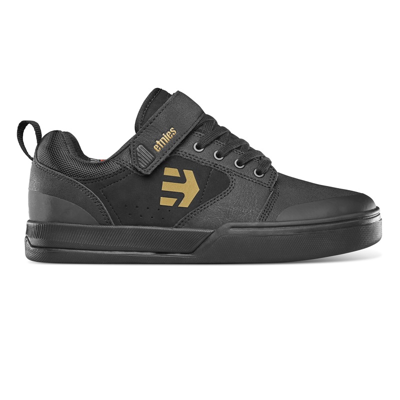Etnies Camber Clip Clipless Shoes – US 8.0 – Black – Gold