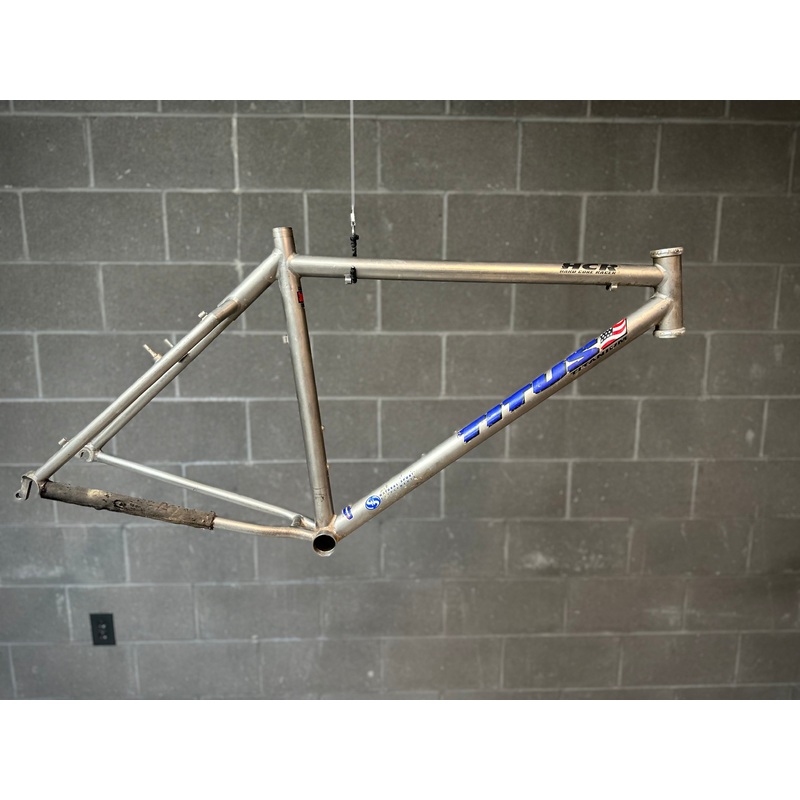 Titus Titanium Hardtail 26″ MTB Frame 17″