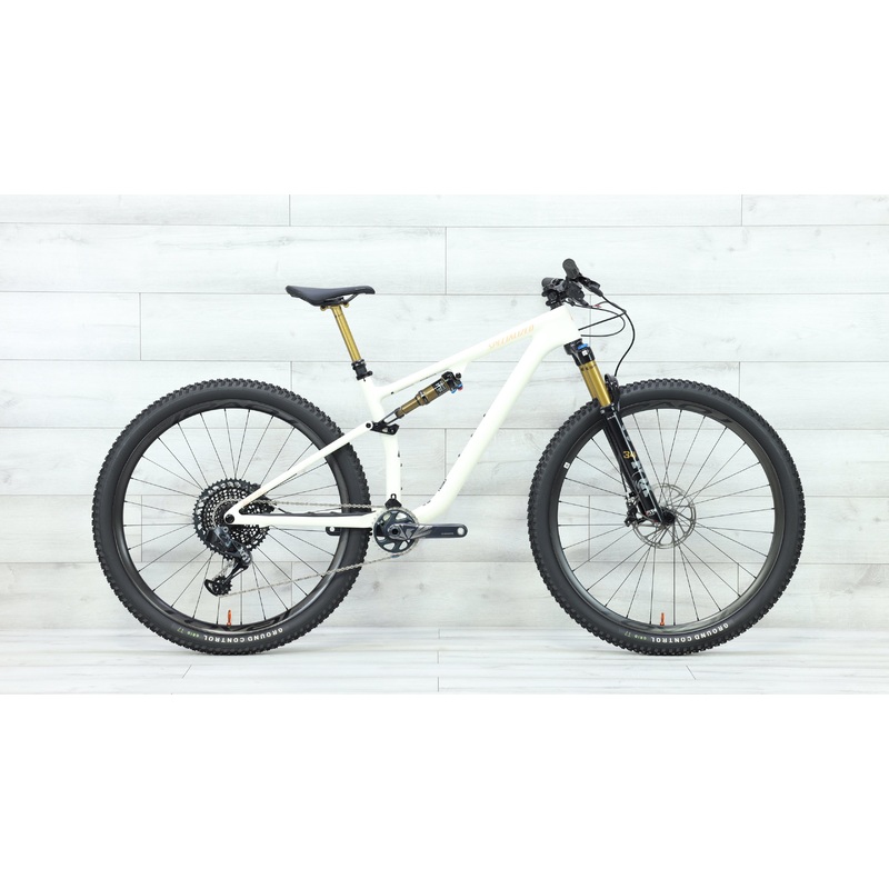 2023 Specialized Epic EVO Pro Mountain Bike – Medium