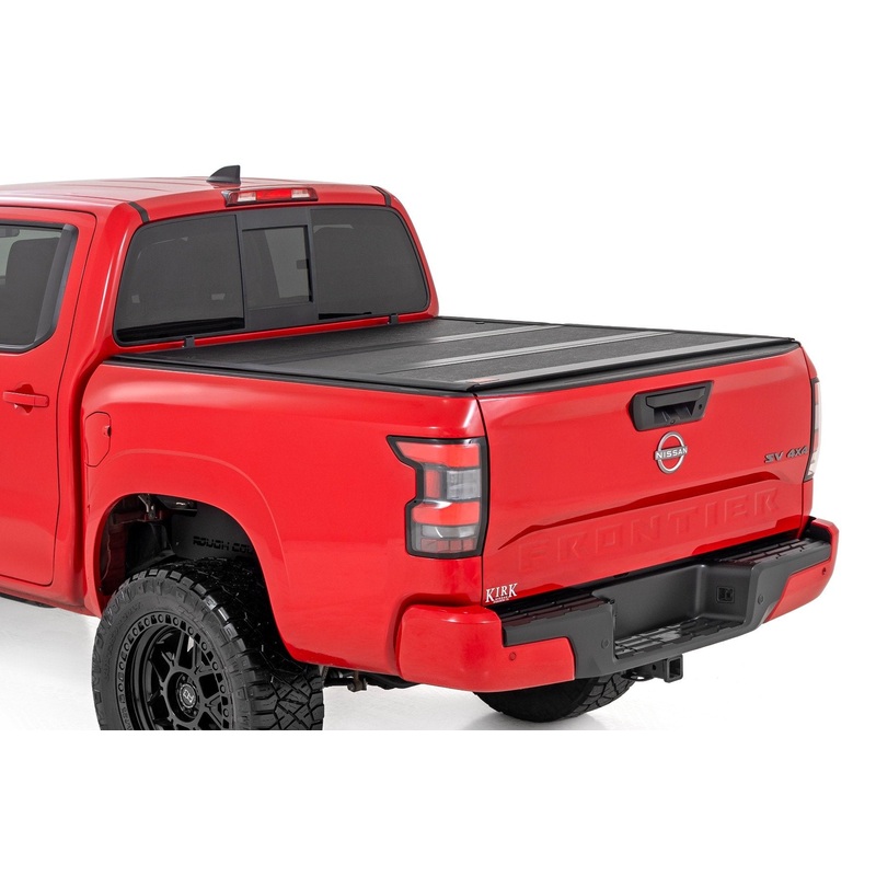 Rough Country | Hard Low Profile Bed Cover | 5′ Bed | w/Cargo Mgmt | Nissan Frontier (22-26) | 47520551B