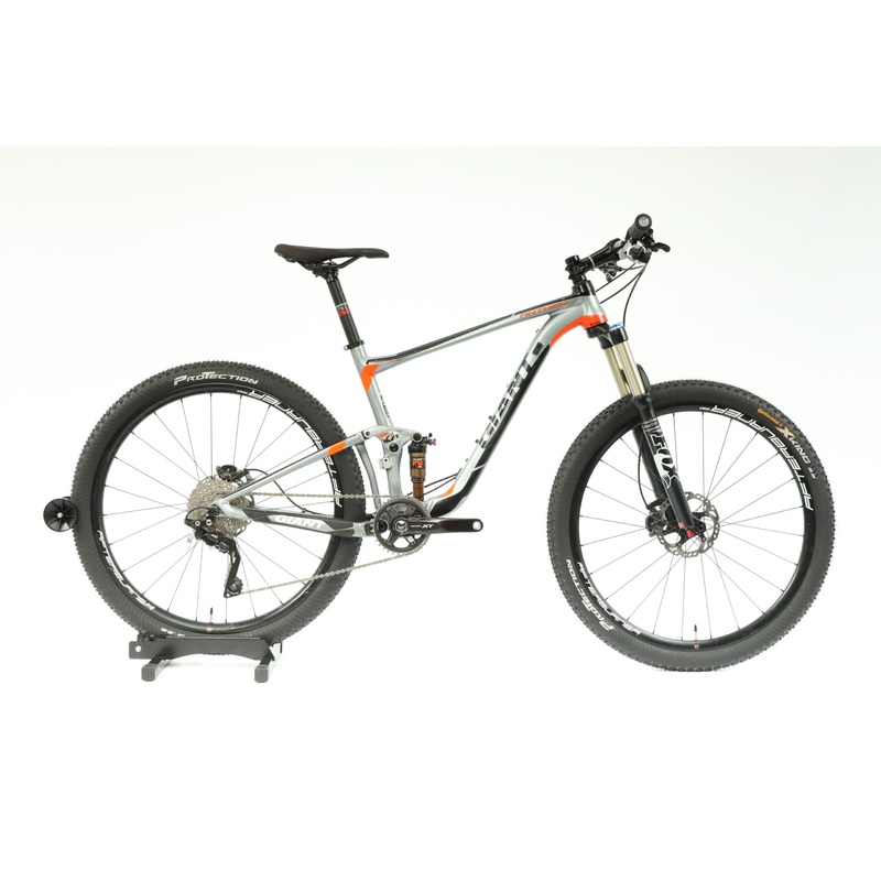 2015 Giant Anthem 3 27.5  Mountain Bike – Medium